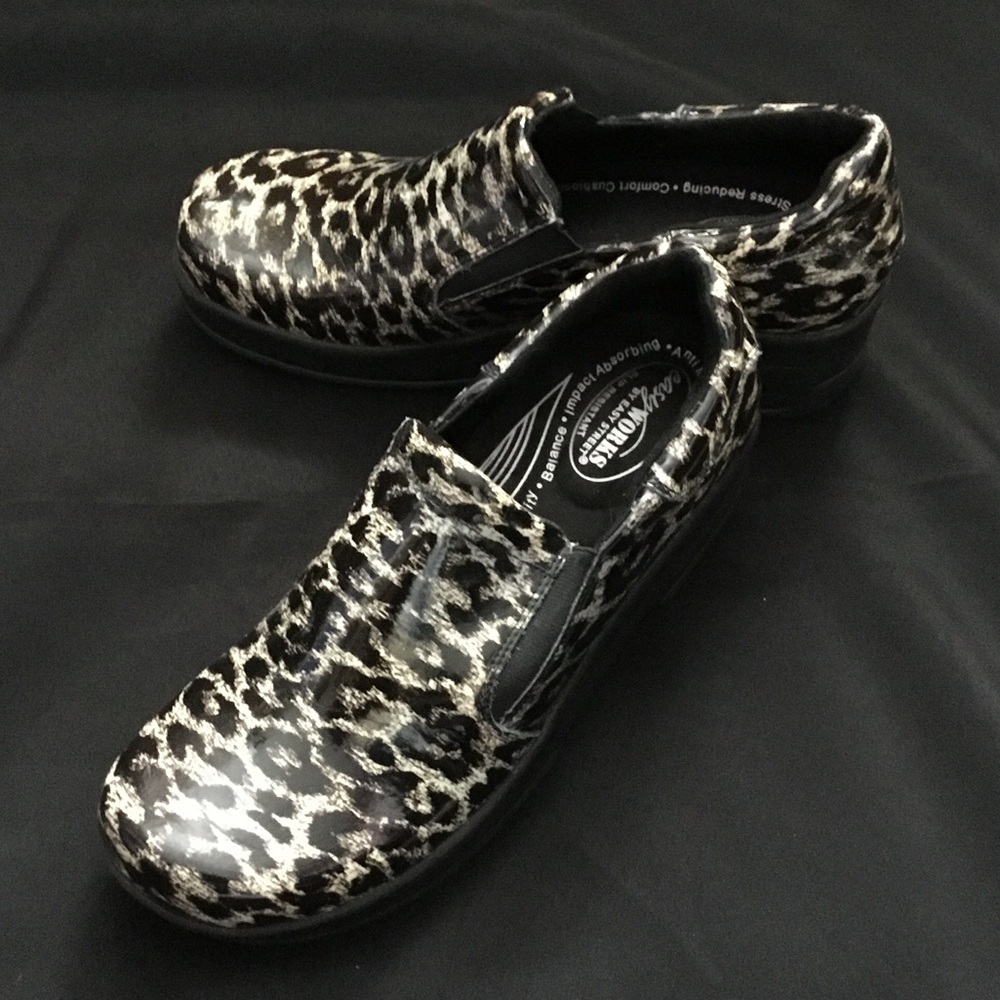 Easy Street Black and White Patterned Mules